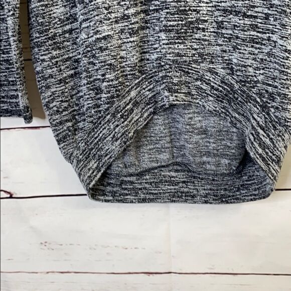 Wilfred Free Devinette V-Neck Top - Picture 3 of 4